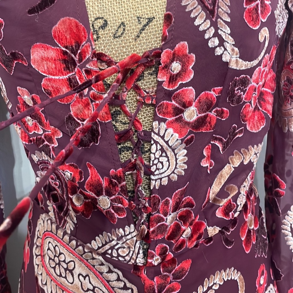 Chelsea & Violet jumpsuit - Picture 7 of 12